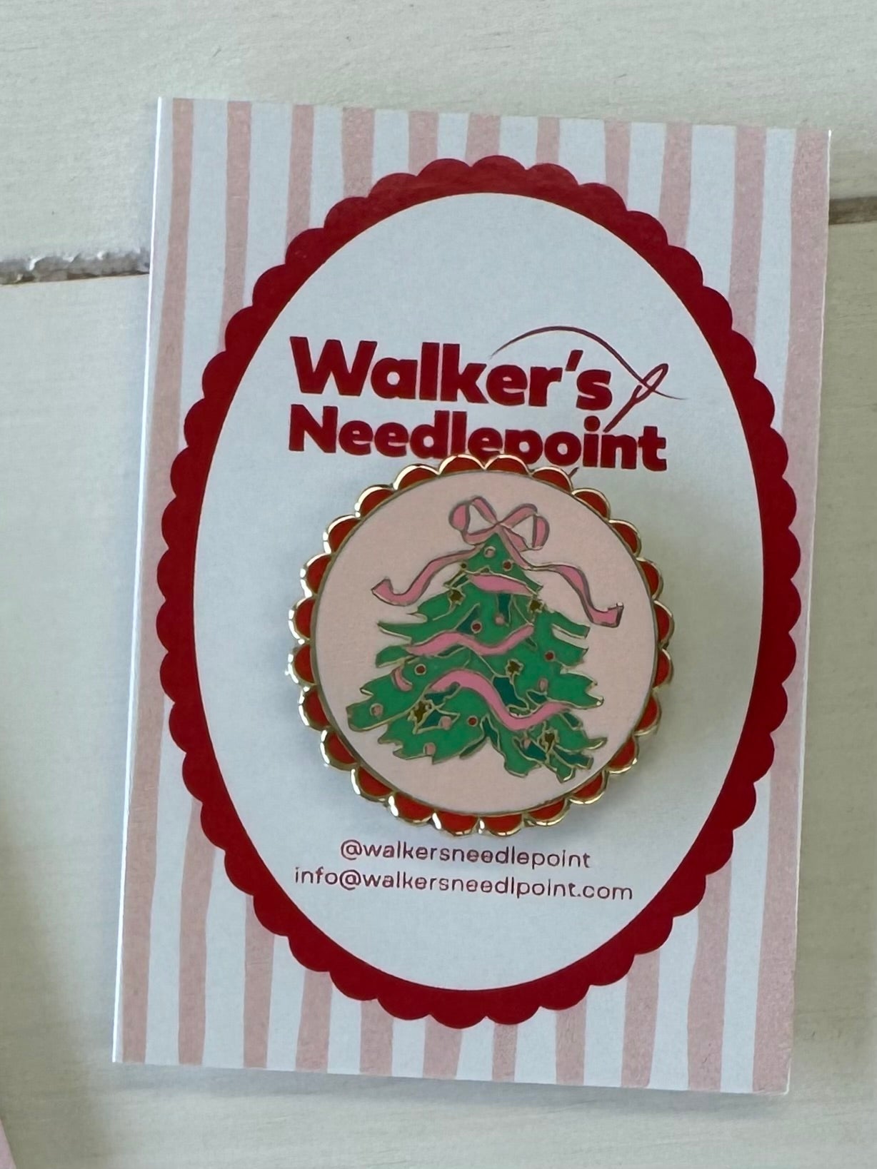 Tree Scallop Needleminder