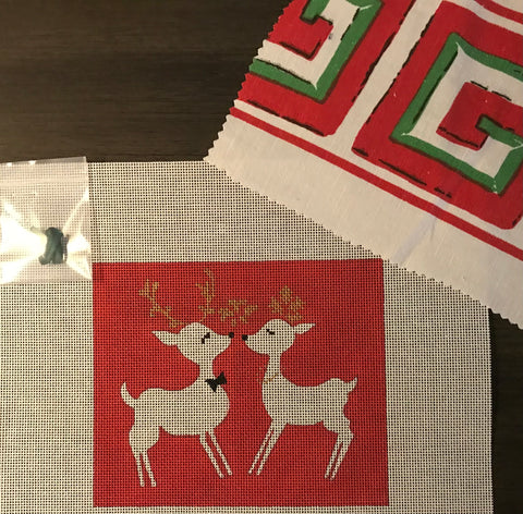 Red Kissing reindeer w/ Vintage fabric & Stitch Giude