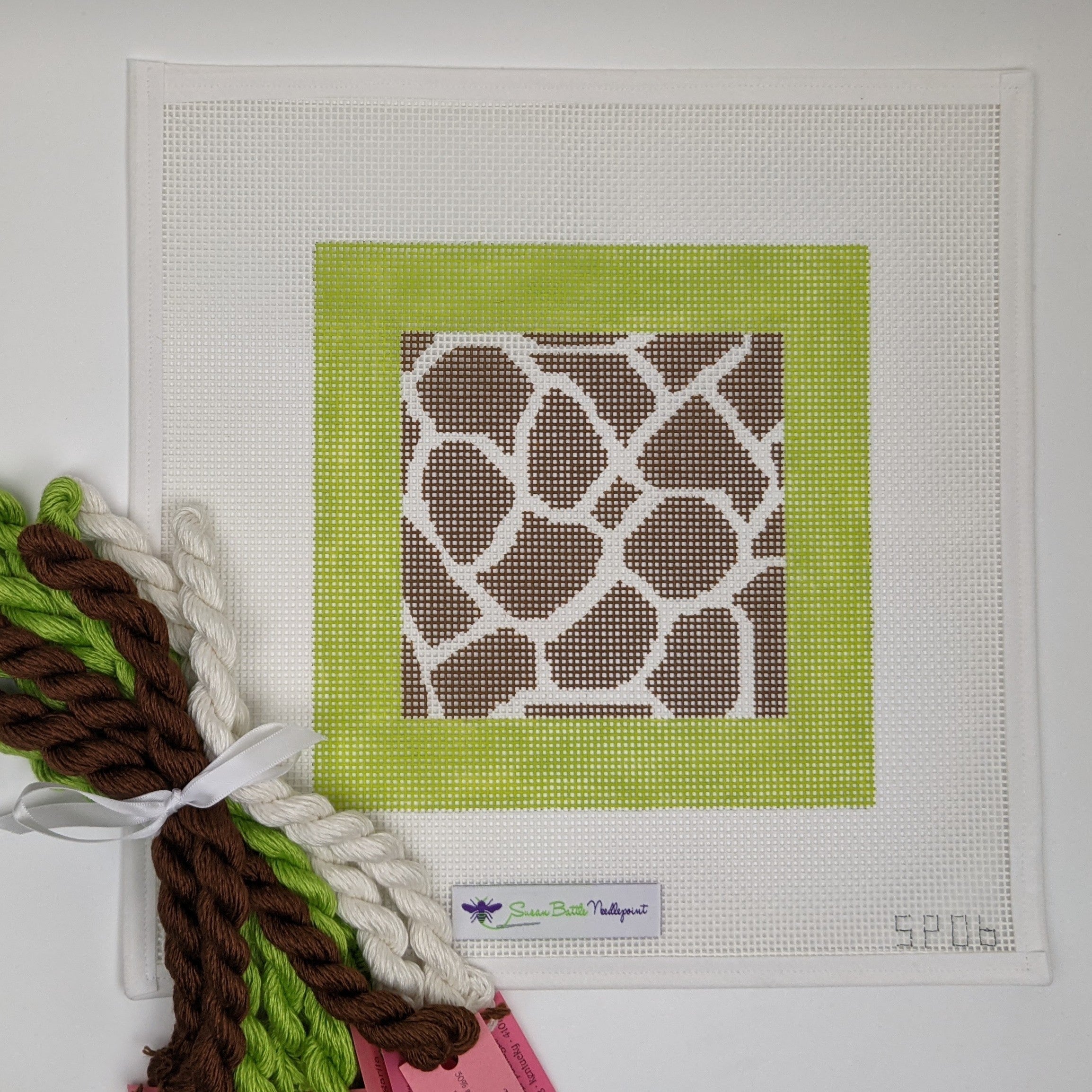 Giraffe Lime Border Canvas & Fiber Kit